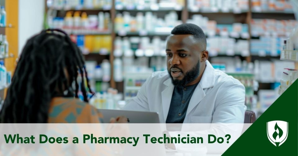 what does a pharmacy technician do
